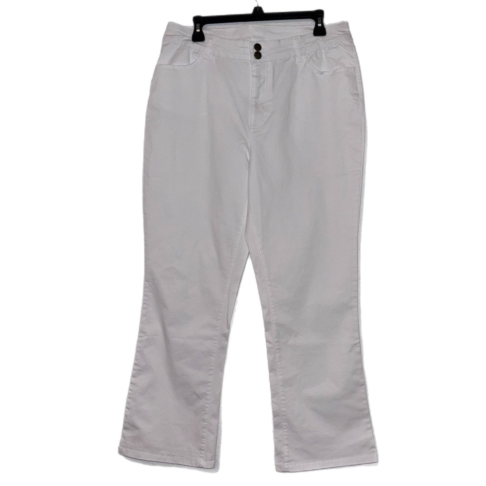 Classic White Women's Jeans NWOT